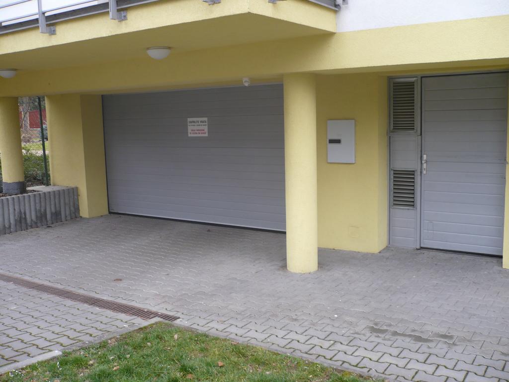 Apartman Anezka Luhačovice エクステリア 写真